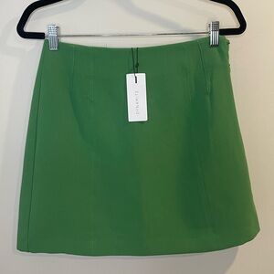 BNWT Small Green Dynamite Skirt, never worn